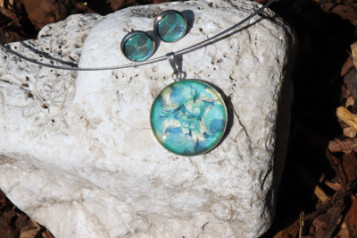 resin jewelry - historical glass