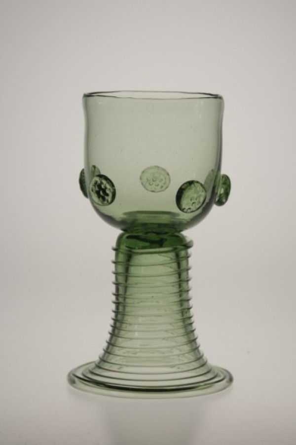 Romer straight - 05 - historical glass