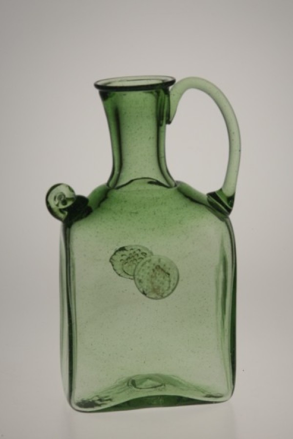 Bottles square - 48 - historical glass