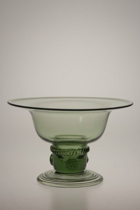Bowl - 10 - historical glass