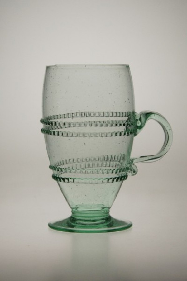 Glass decorated with winding with handle - 811Z - historical glass