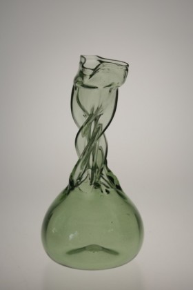 Kutrolf straight - 334 - historical glass