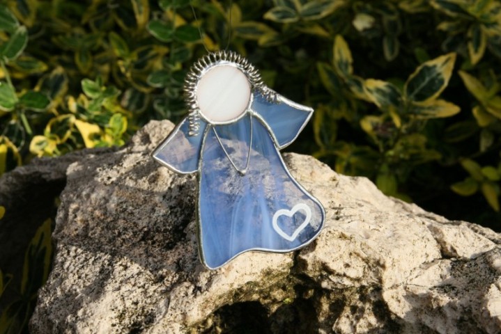 Angel blue with heart - historical glass