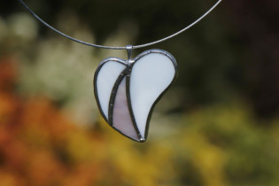 jewel heart for romance - historical glass