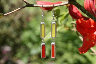 earrings red and yellow - historical glass