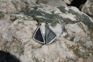 earrings smoke - historical glass