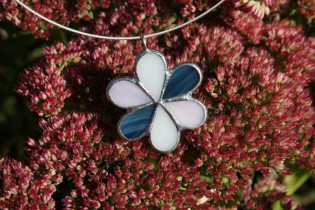 jewel flower three colors - historical glass