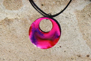 Jewelry of resin - historical glass